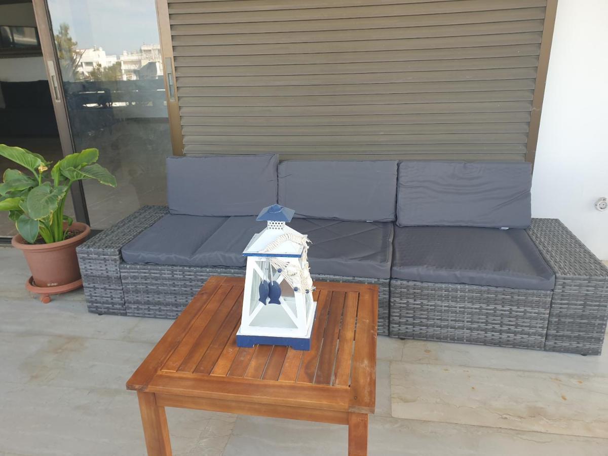 Glyfada Seabreeze Apartment Athens Ngoại thất bức ảnh