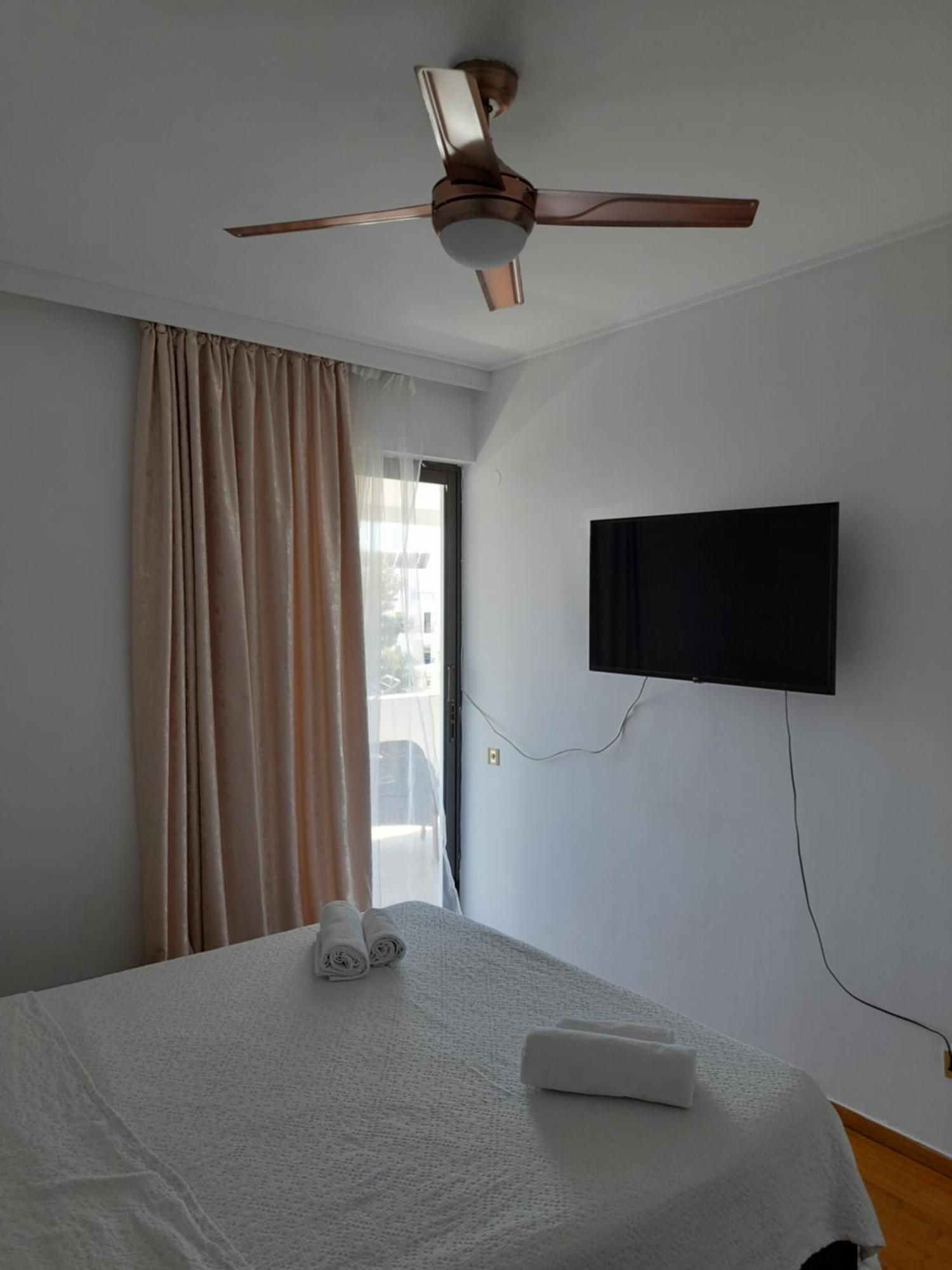 Glyfada Seabreeze Apartment Athens Ngoại thất bức ảnh